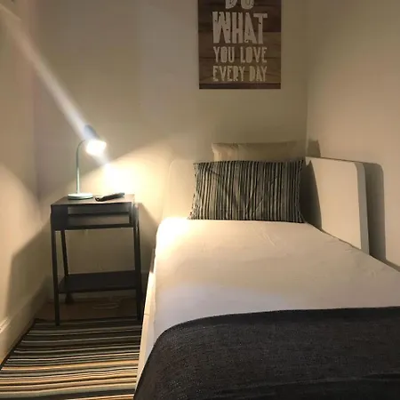 Residencial Costa 2*